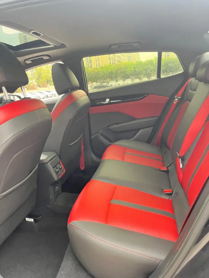 2021 DongFeng Aeolus YiXuan 1.5T 150HP L4 6DCT,autocango,china used car exporter,china ev exporter,chinese used car exporter,chinese used ev exporter