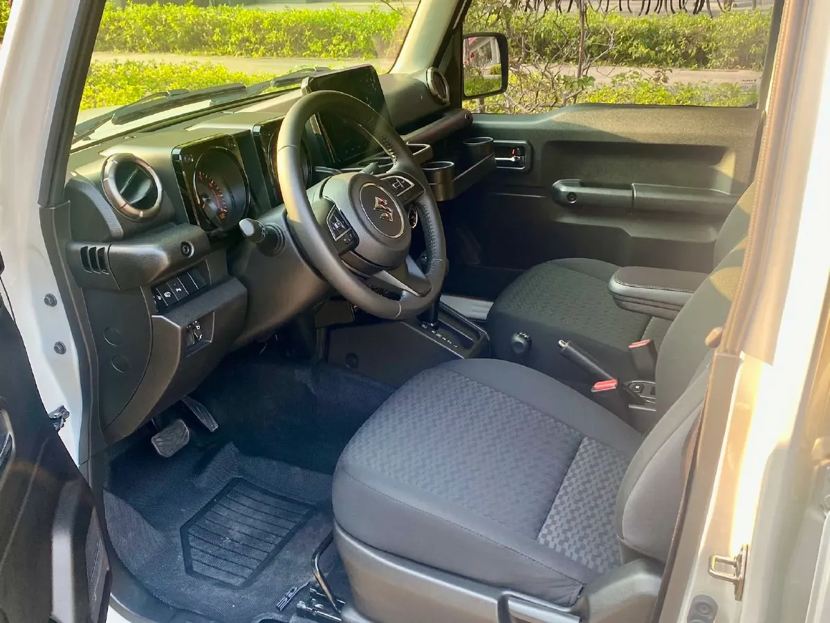 2020 Geely Vision X3 1.5L 109HP L4 5MT,autocango,china used car exporter,china ev exporter,chinese used car exporter,chinese used ev exporter