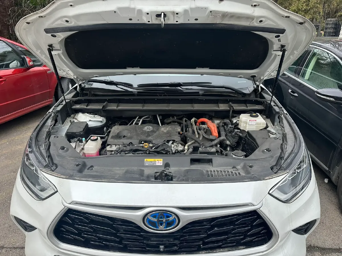 2022 Toyota Highlander 2.5L 192HP L4 E-CVT Hybrid,autocango,china used car exporter,china ev exporter,chinese used car exporter,chinese used ev exporter