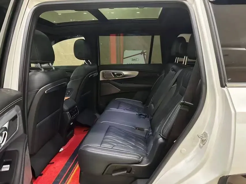 2022 GAC Trumpchi GS8 2.0T 252HP L4 8AT,autocango,china used car exporter,china ev exporter,chinese used car exporter,chinese used ev exporter