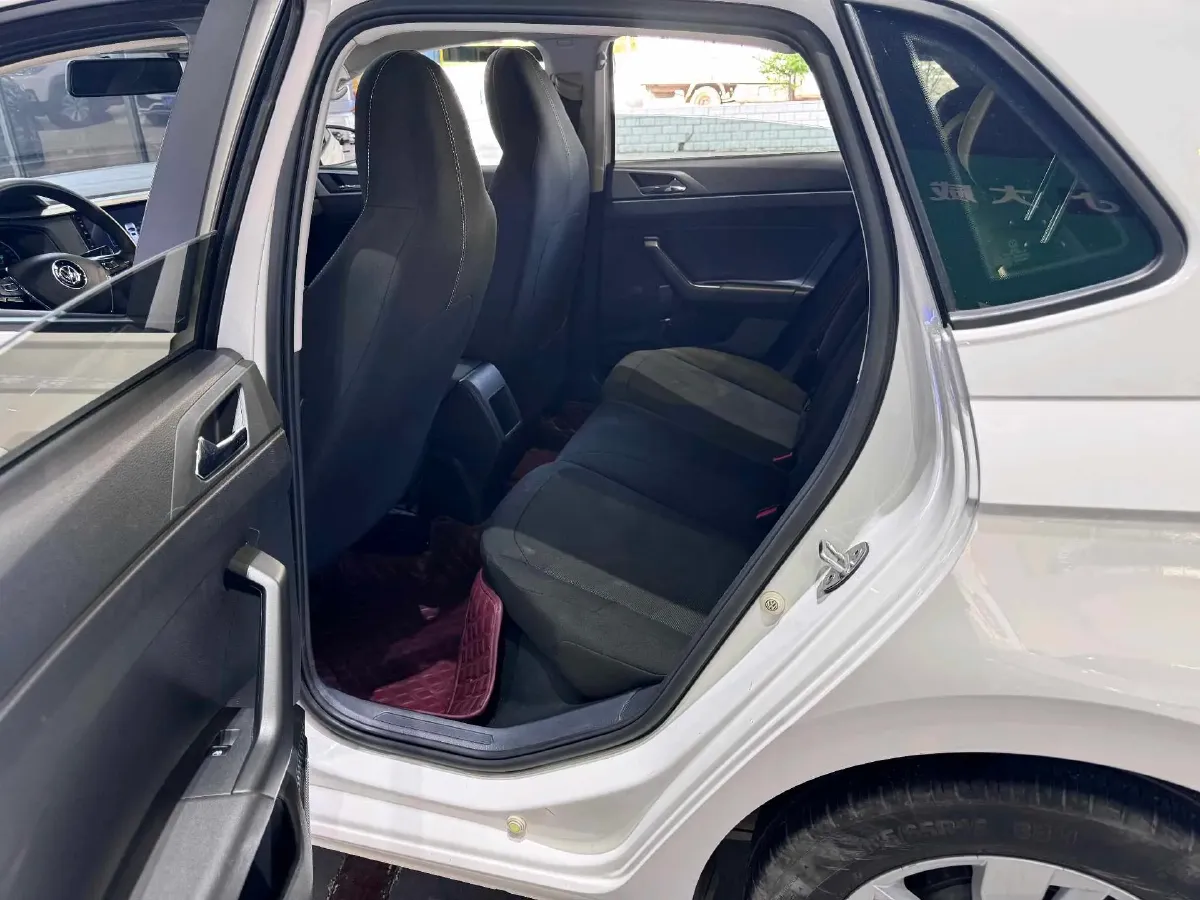 2019 Volkswagen Polo 1.5L 113HP L4 6AT,autocango,china used car exporter,china ev exporter,chinese used car exporter,chinese used ev exporter