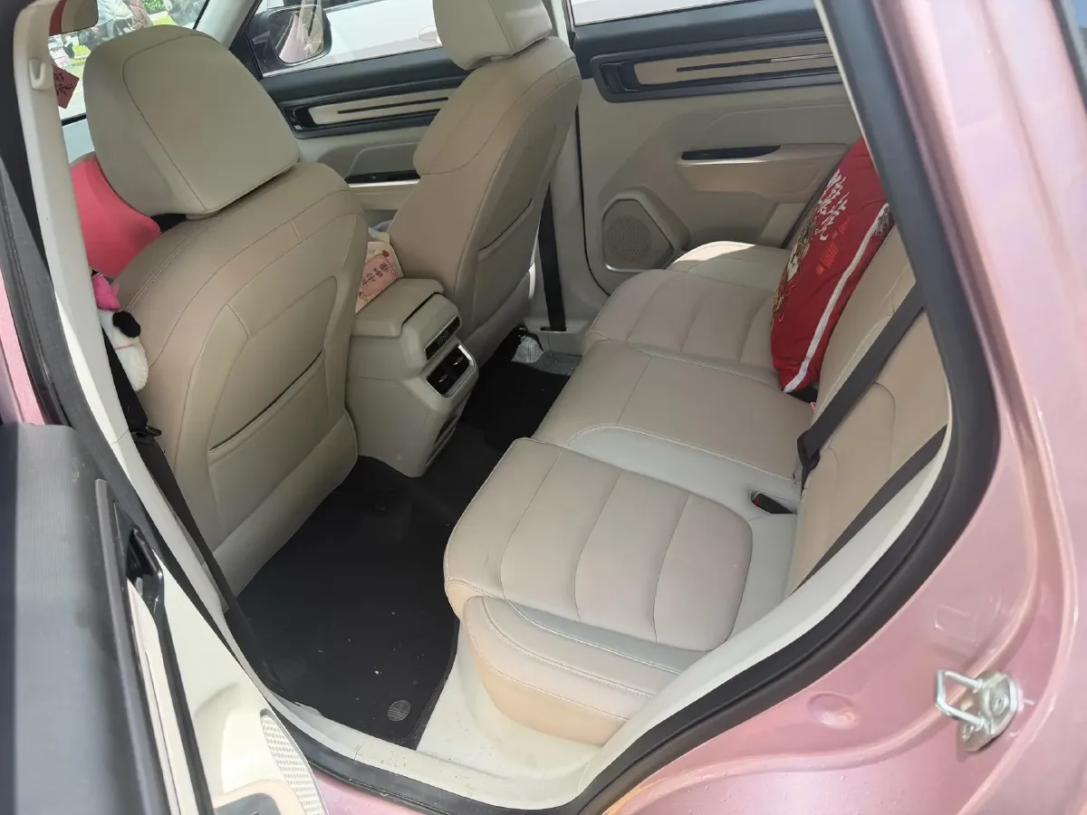 2023 Geely ICON 1.5T 181HP L4 7DCT,autocango,china used car exporter,china ev exporter,chinese used car exporter,chinese used ev exporter