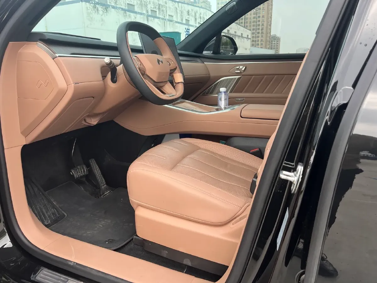 2025 ONVO L90 BEV,autocango,china used car exporter,china ev exporter,chinese used car exporter,chinese used ev exporter