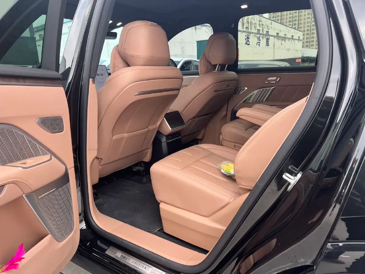 2025 ONVO L90 BEV,autocango,china used car exporter,china ev exporter,chinese used car exporter,chinese used ev exporter