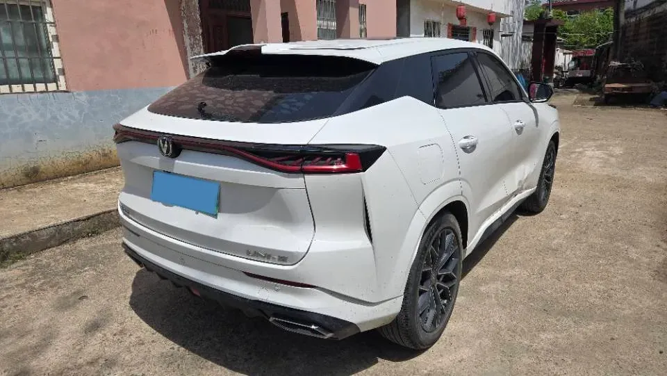 2024 ChangAn UNI-Z 1.5L 98HP L4 E-CVT PHEV 18.4KWH,autocango,china used car exporter,china ev exporter,chinese used car exporter,chinese used ev exporter