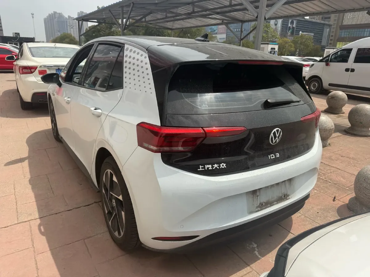2023 Volkswagen ID.3 BEV 52.8KWH,autocango,china used car exporter,china ev exporter,chinese used car exporter,chinese used ev exporter