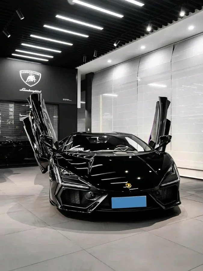 2023 Lamborghini Revuelto 6.5L 826HP V12 8DCT PHEV 3.8KWH,autocango,china used car exporter,china ev exporter,chinese used car exporter,chinese used ev exporter