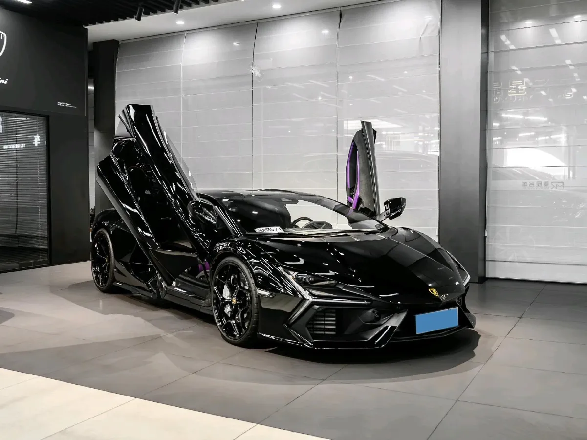 2023 Lamborghini Revuelto 6.5L 826HP V12 8DCT PHEV 3.8KWH,autocango,china used car exporter,china ev exporter,chinese used car exporter,chinese used ev exporter