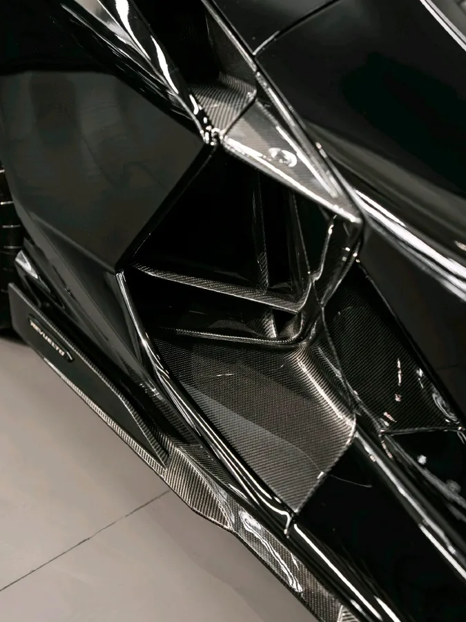 2023 Lamborghini Revuelto 6.5L 826HP V12 8DCT PHEV 3.8KWH,autocango,china used car exporter,china ev exporter,chinese used car exporter,chinese used ev exporter