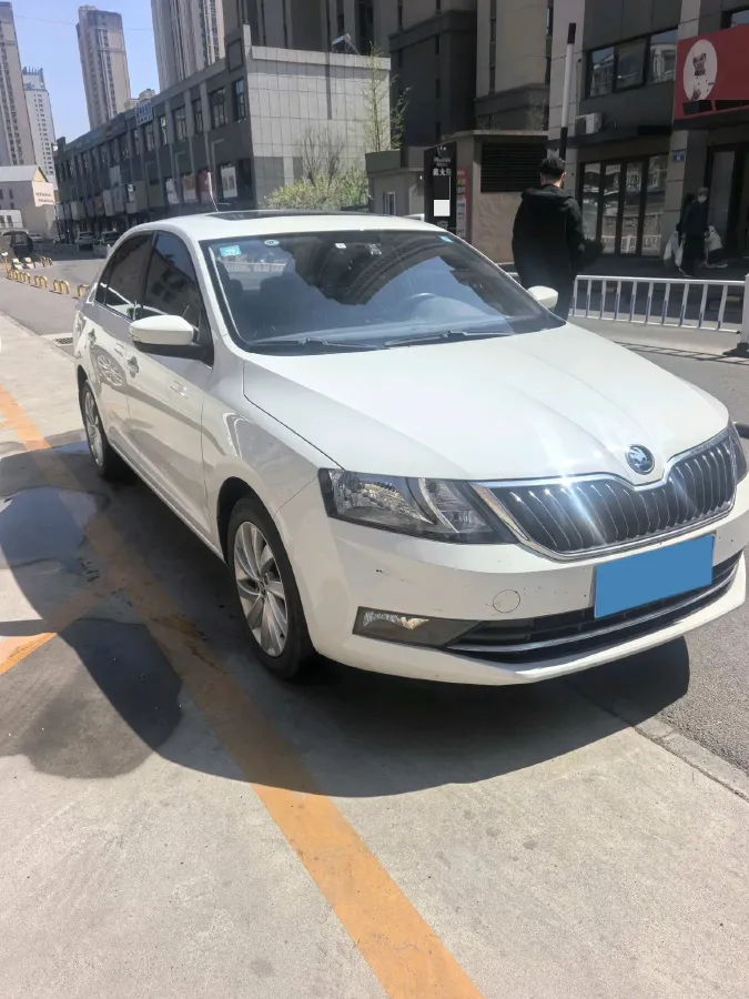 2019 ChangAn CS35 Plus 1.6L 128HP L4 6AT,autocango,china used car exporter,china ev exporter,chinese used car exporter,chinese used ev exporter