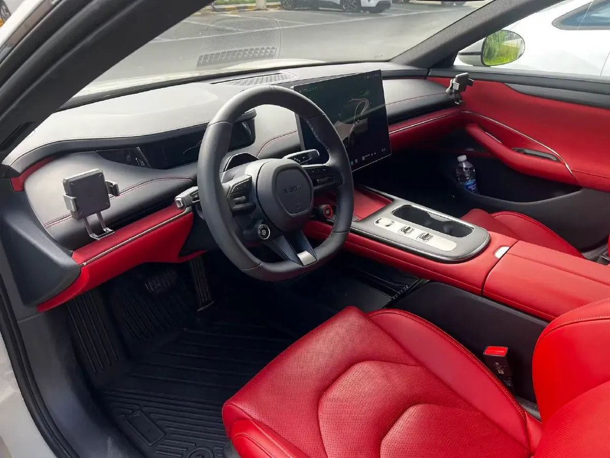 2024 MI SU7 BEV 73.6KWH,autocango,china used car exporter,china ev exporter,chinese used car exporter,chinese used ev exporter