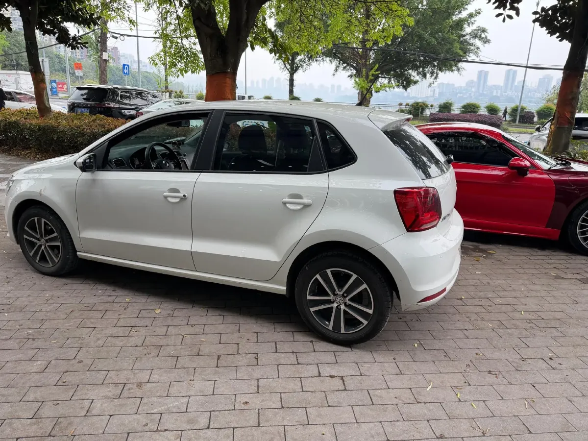 2016 Volkswagen Polo 1.6L 110HP L4 6AT,autocango,china used car exporter,china ev exporter,chinese used car exporter,chinese used ev exporter