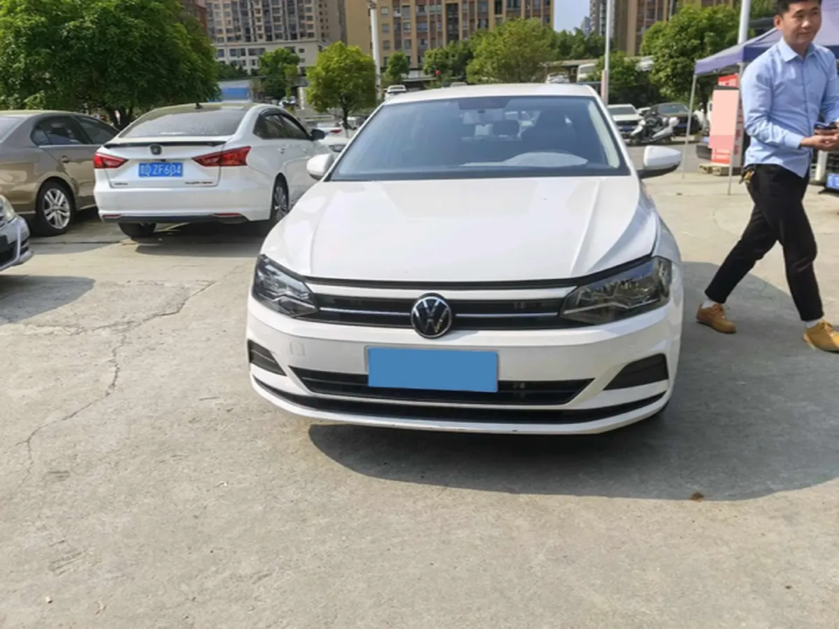 2023 Volkswagen Polo 1.5L 113HP L4 6AT,autocango,china used car exporter,china ev exporter,chinese used car exporter,chinese used ev exporter