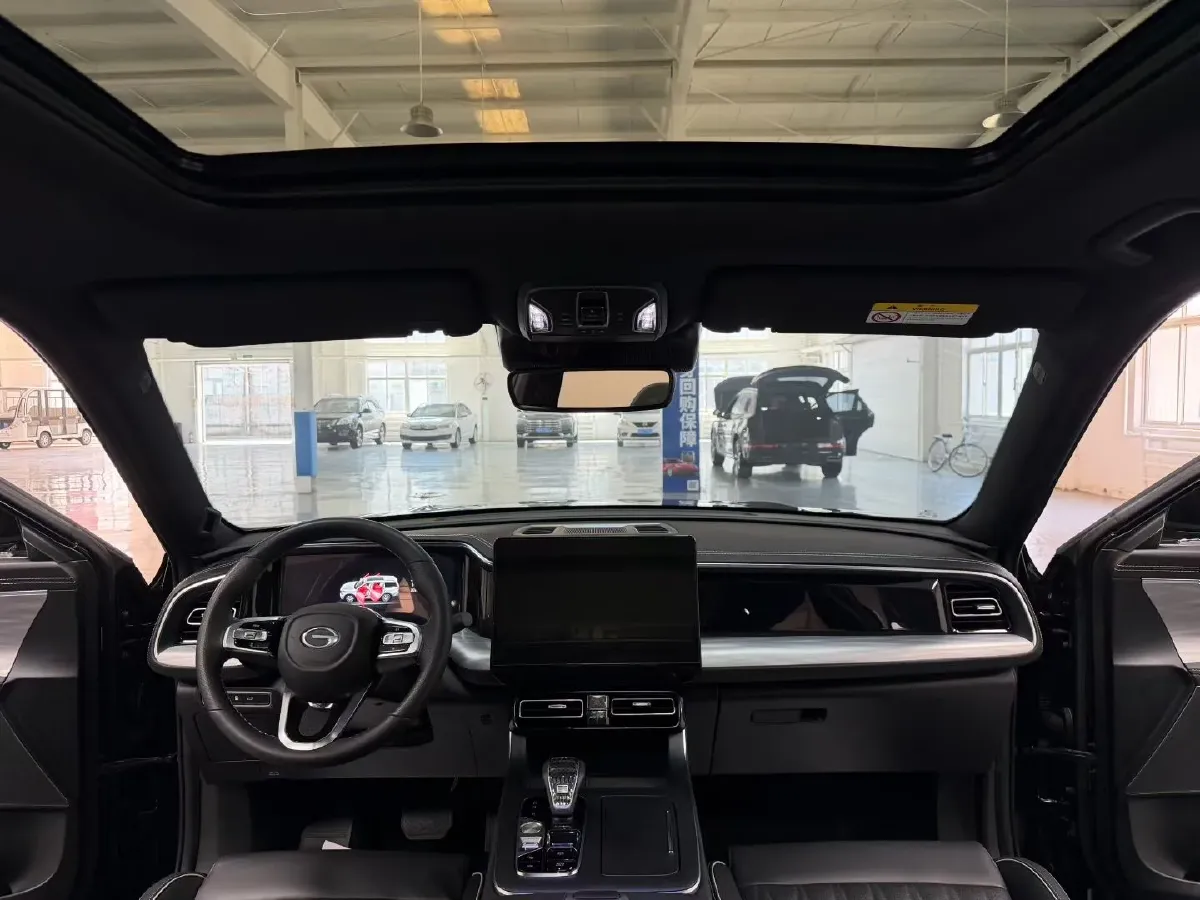 2022 GAC Trumpchi GS8 2.0T 252HP L4 8AT,autocango,china used car exporter,china ev exporter,chinese used car exporter,chinese used ev exporter