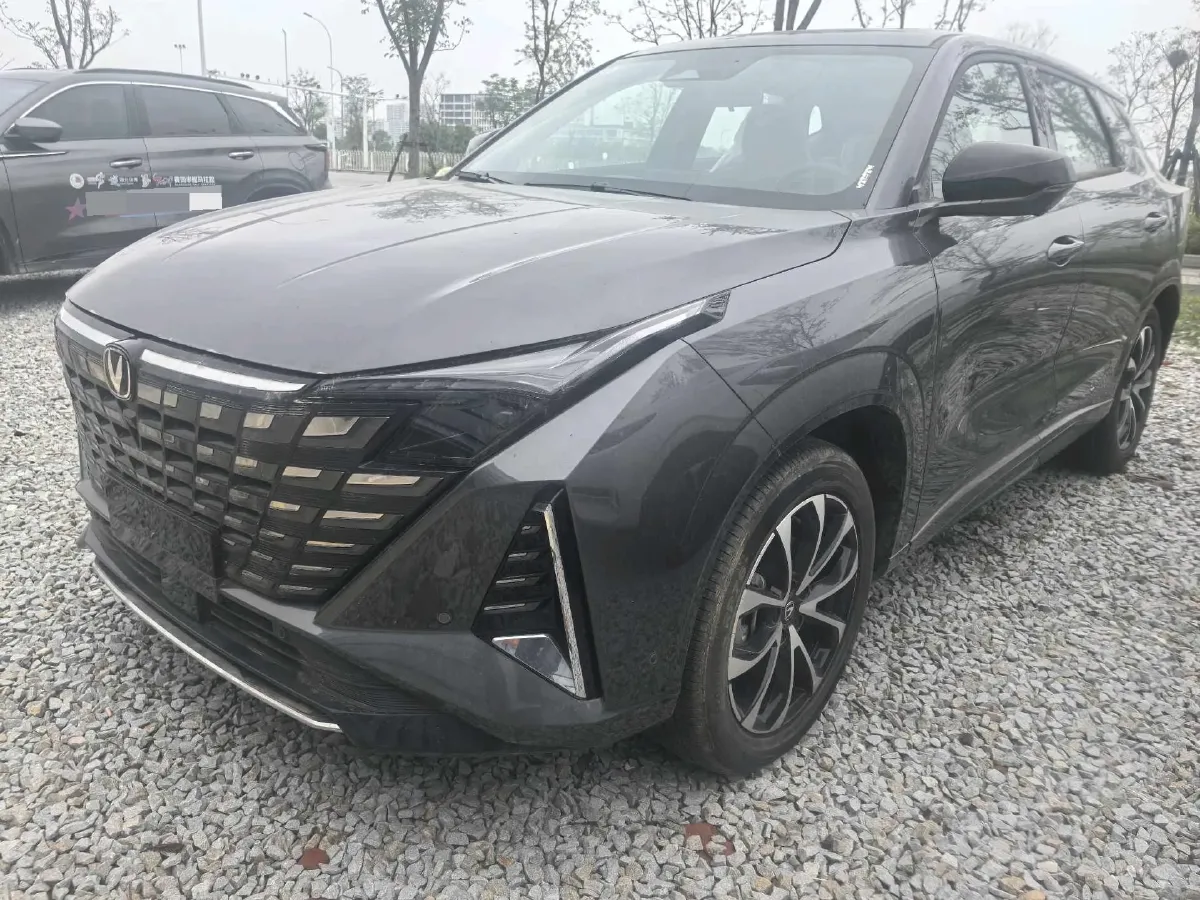 2024 ChangAn UNI-Z 1.5L 98HP L4 E-CVT PHEV 18.4KWH,autocango,china used car exporter,china ev exporter,chinese used car exporter,chinese used ev exporter
