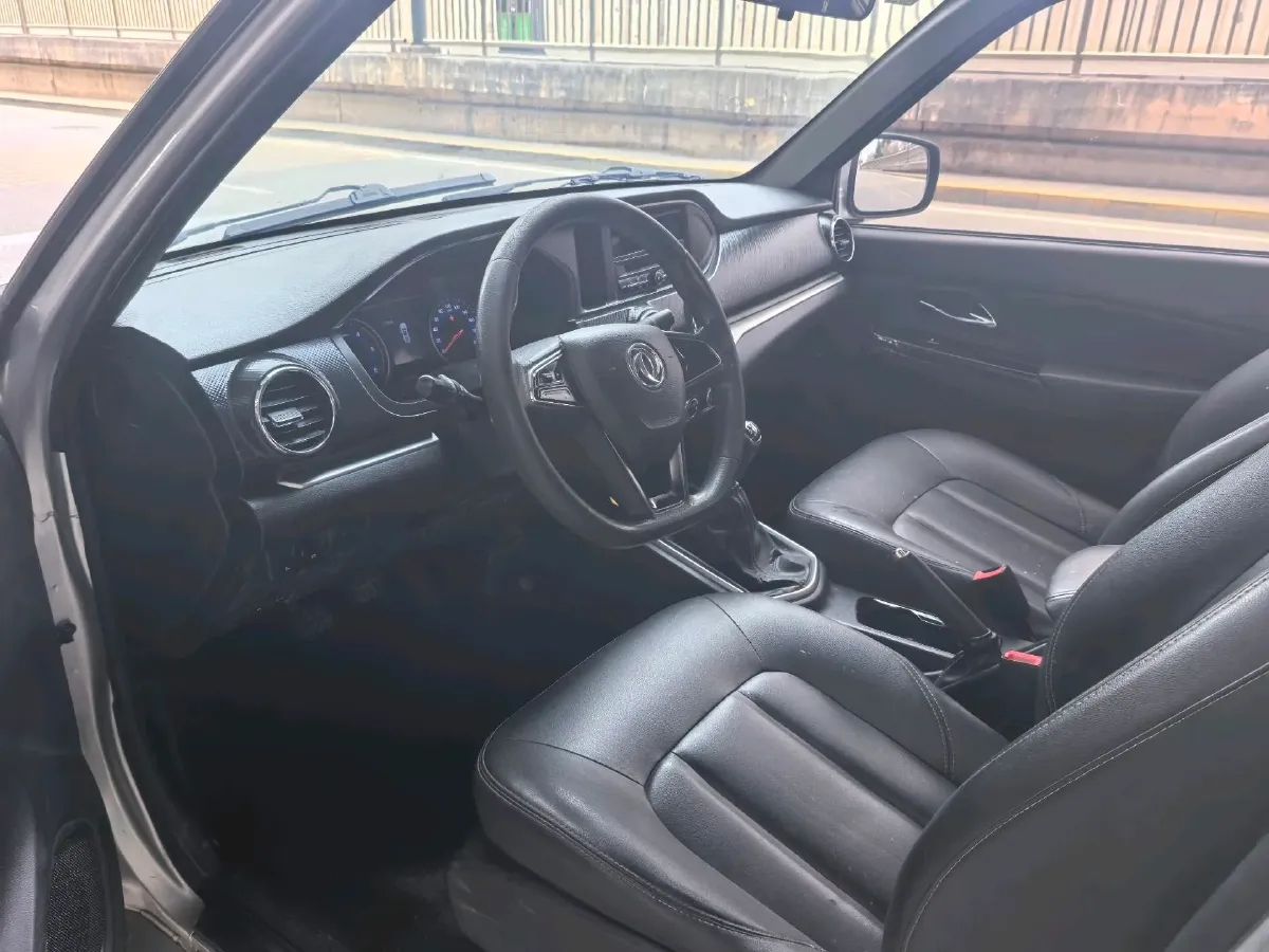 2021 Dongfeng RuiQi 2.4T 165HP L4 5MT,autocango,china used car exporter,china ev exporter,chinese used car exporter,chinese used ev exporter