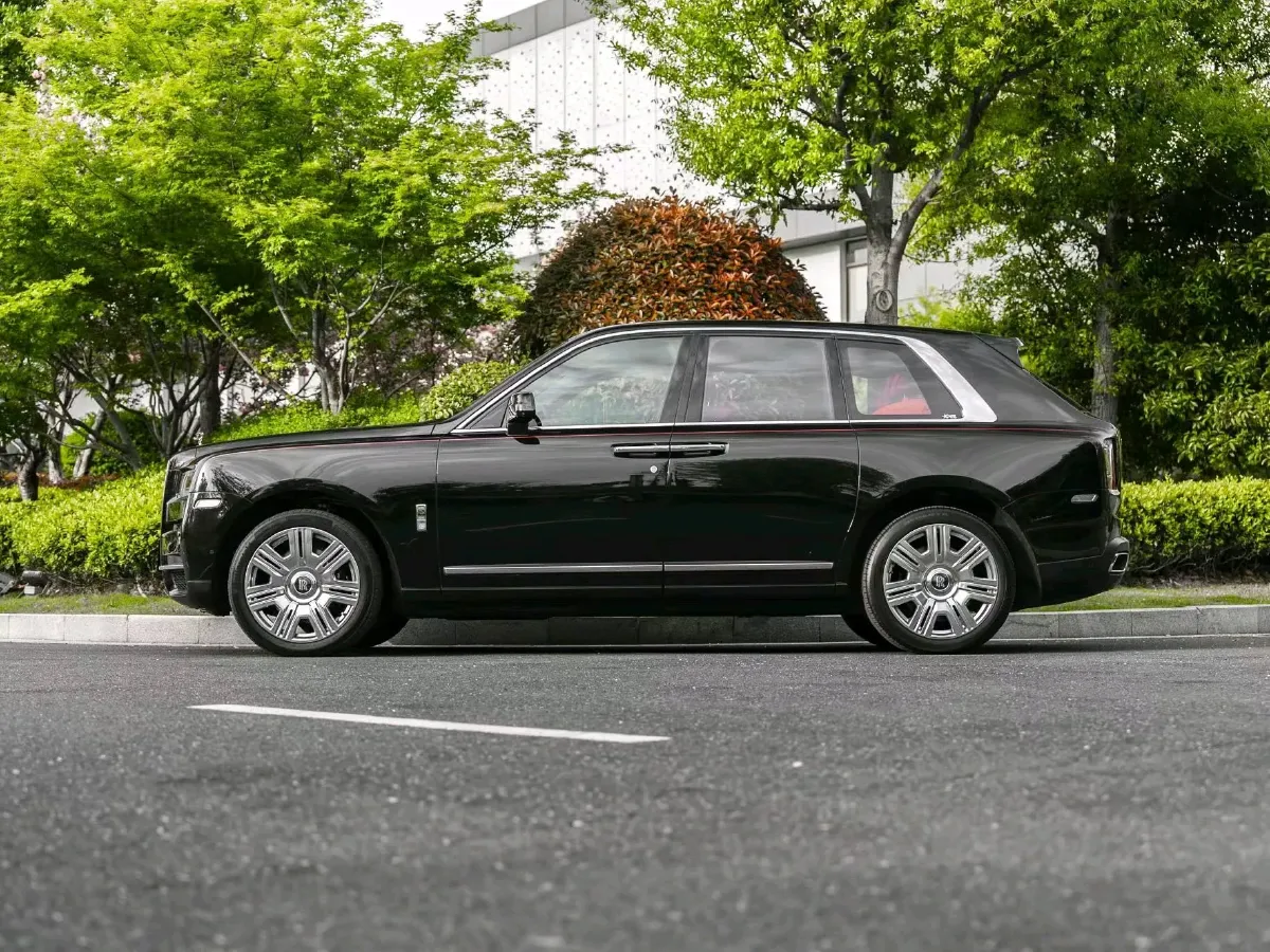 2018 Rolls-Royce Cullinan 6.7T 571HP V12 8AT,autocango,china used car exporter,china ev exporter,chinese used car exporter,chinese used ev exporter