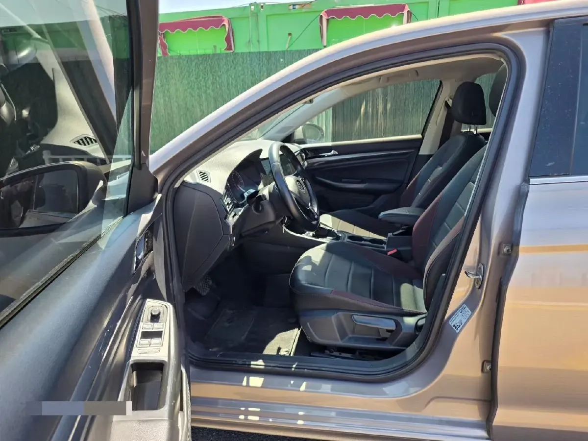 2021 Volkswagen Bora 1.5L 113HP L4 6AT,autocango,china used car exporter,china ev exporter,chinese used car exporter,chinese used ev exporter