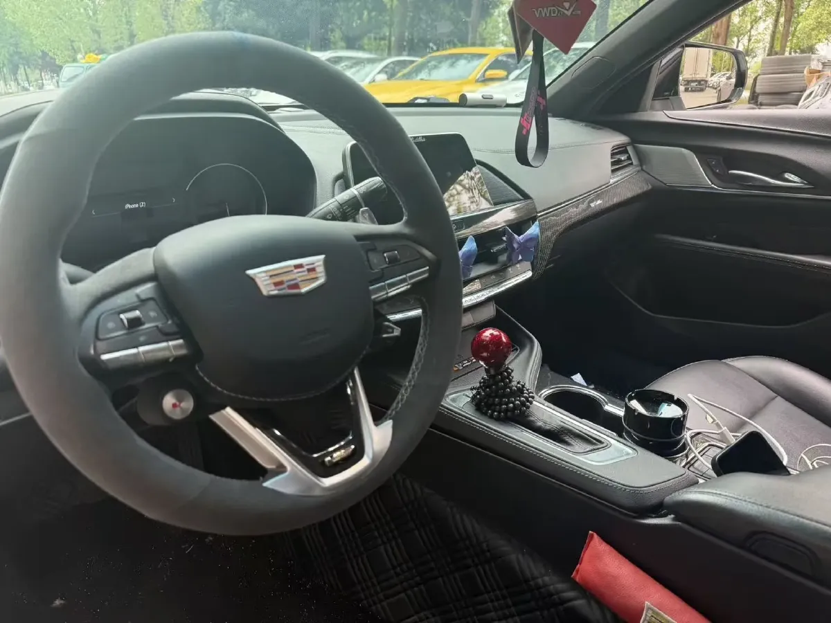 2022 Cadillac CT4 2.0T 237HP L4 8AT,autocango,china used car exporter,china ev exporter,chinese used car exporter,chinese used ev exporter