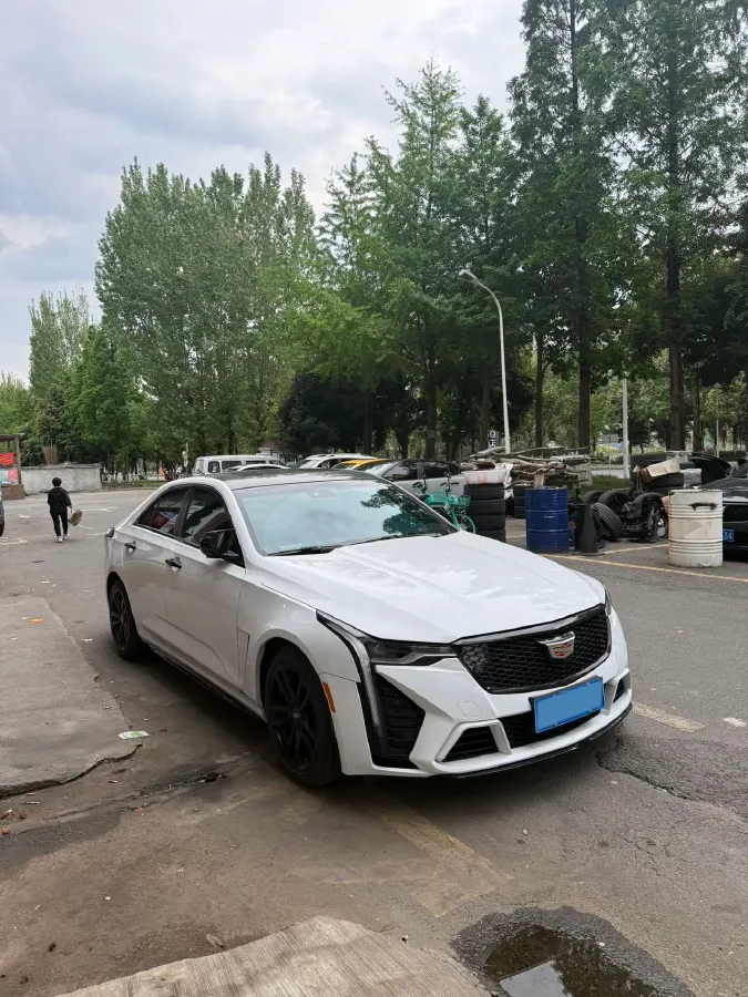 2022 Cadillac CT4 2.0T 237HP L4 8AT,autocango,china used car exporter,china ev exporter,chinese used car exporter,chinese used ev exporter