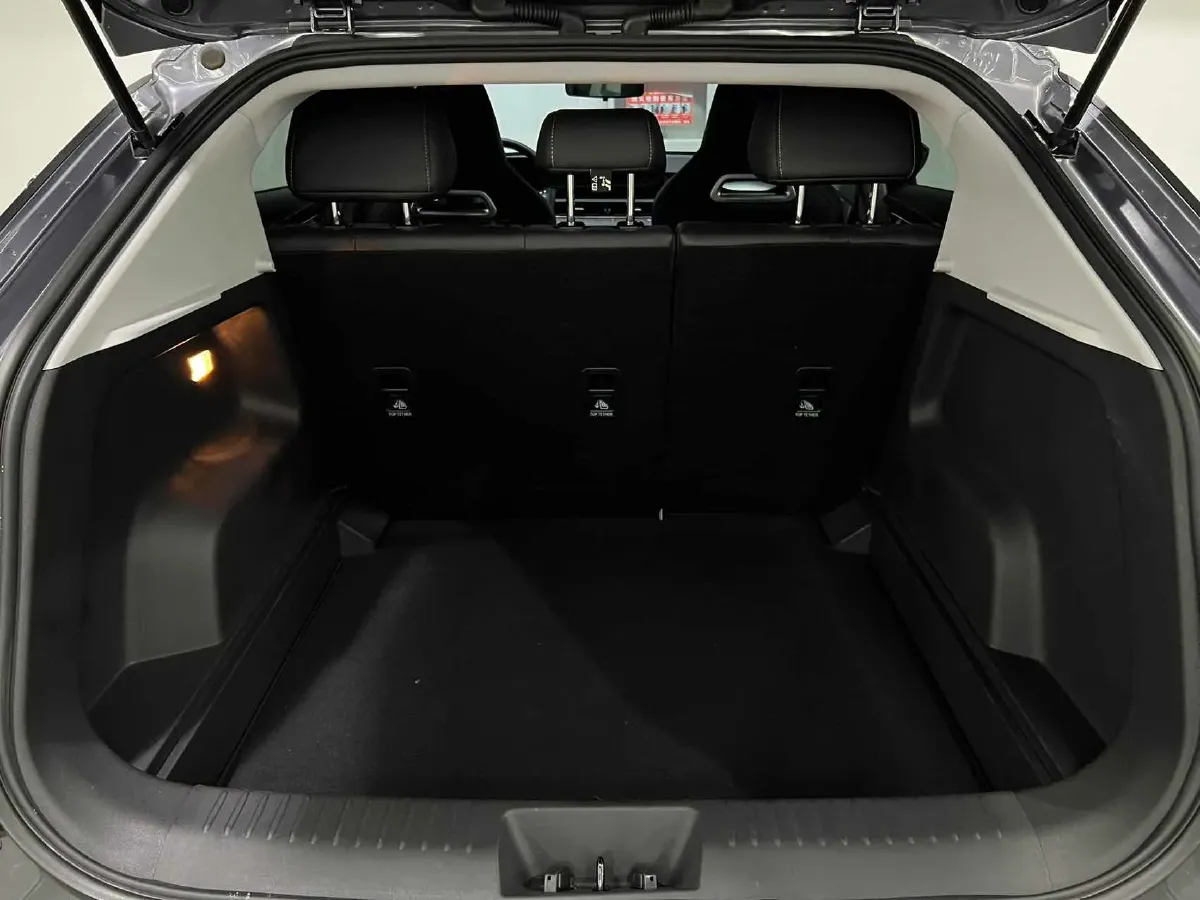 2023 Chery Omoda 1.5T 156HP L4 CVT,autocango,china used car exporter,china ev exporter,chinese used car exporter,chinese used ev exporter