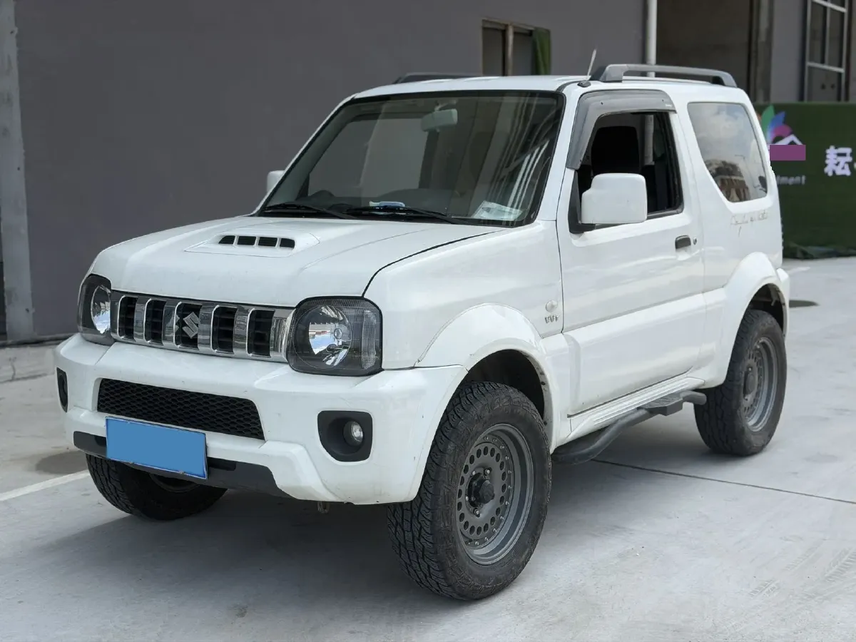 2015 Suzuki Jimny 1.3L 85HP L4 4AT,autocango,china used car exporter,china ev exporter,chinese used car exporter,chinese used ev exporter