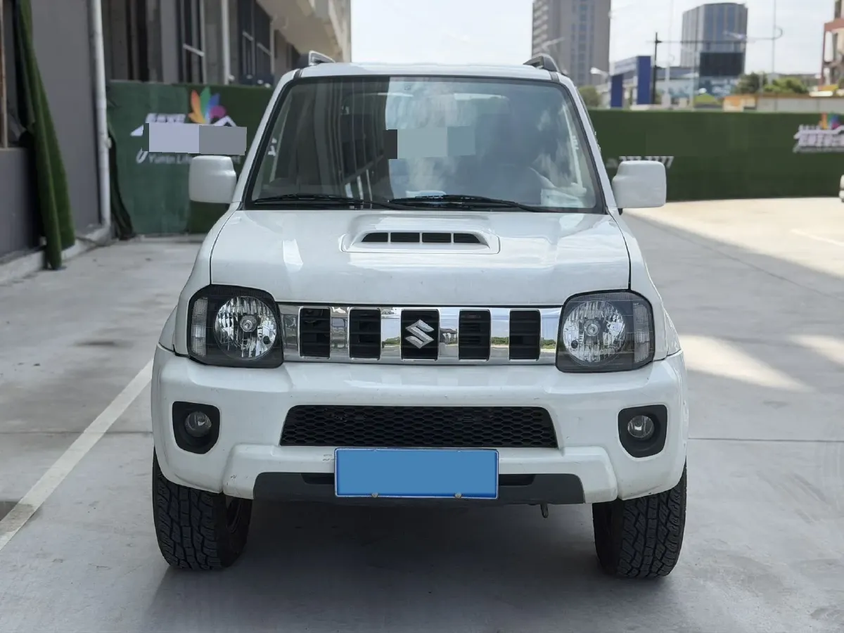 2015 Suzuki Jimny 1.3L 85HP L4 4AT,autocango,china used car exporter,china ev exporter,chinese used car exporter,chinese used ev exporter