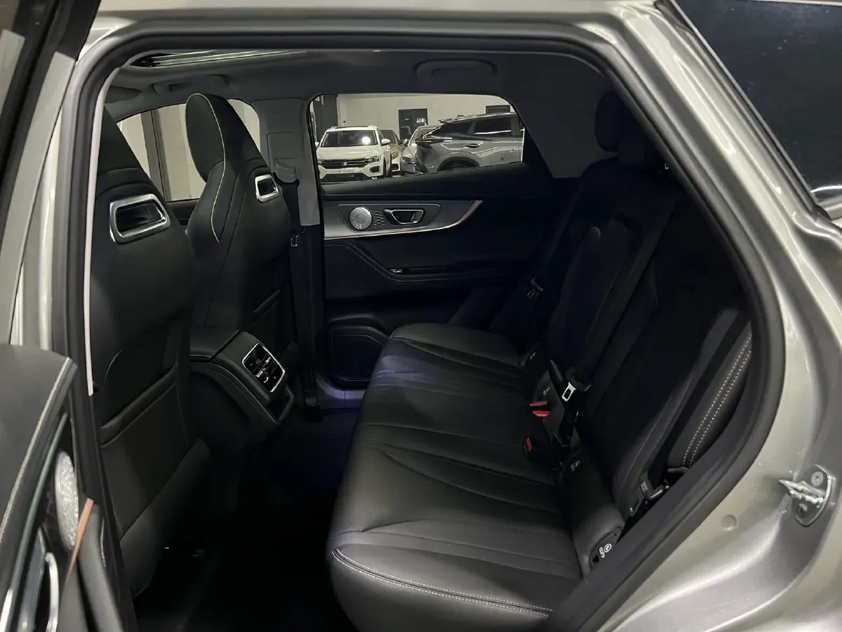 2022 Chery Omoda 1.5T 156HP L4 CVT,autocango,china used car exporter,china ev exporter,chinese used car exporter,chinese used ev exporter