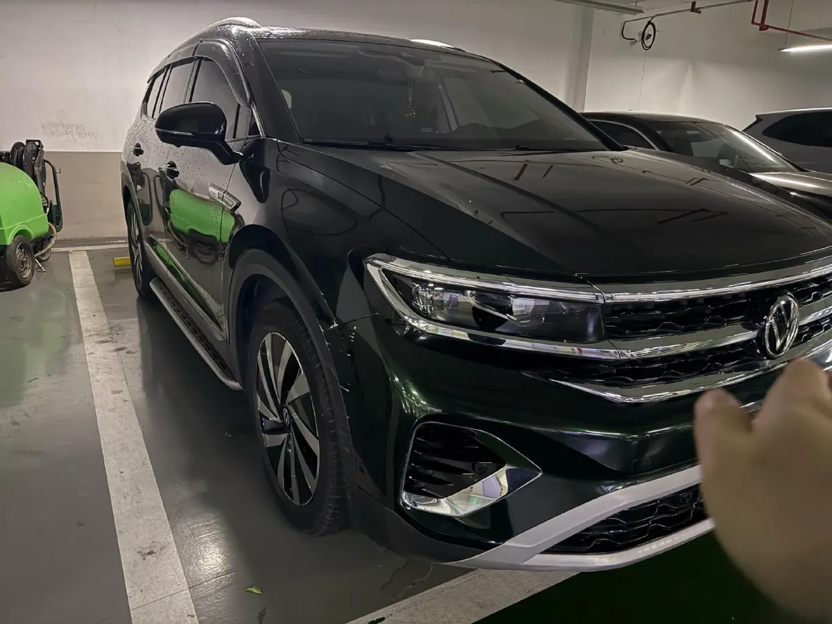 2021 Volkswagen Talagon 2.0T 220HP L4 7DCT,autocango,china used car exporter,china ev exporter,chinese used car exporter,chinese used ev exporter