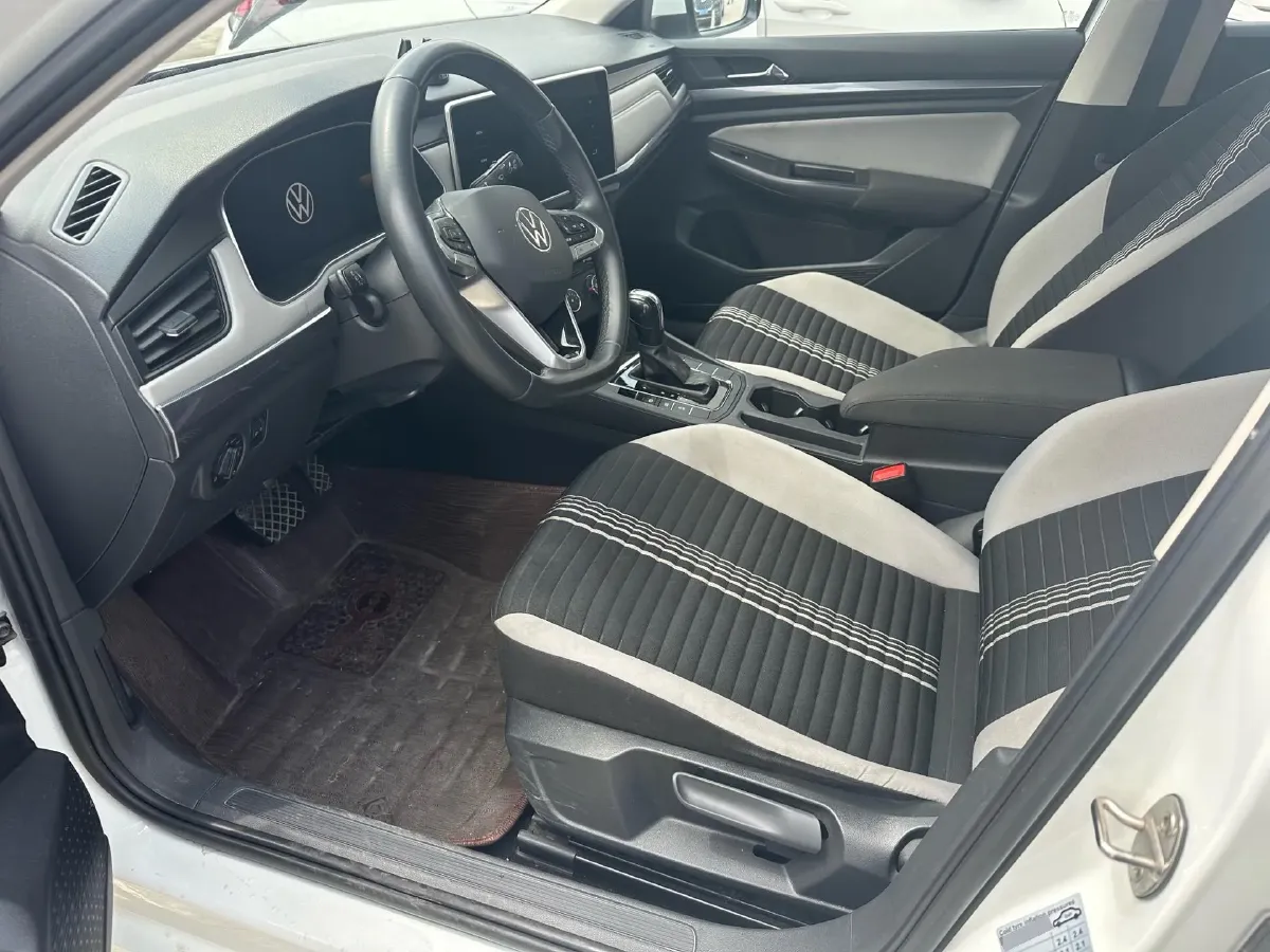 2023 Volkswagen Bora 1.2T 116HP L4 7DCT,autocango,china used car exporter,china ev exporter,chinese used car exporter,chinese used ev exporter