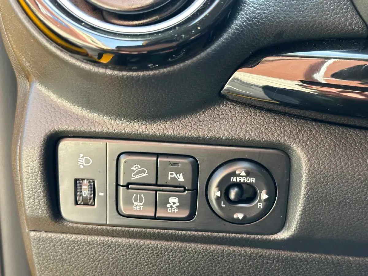 2021 Kia KX1 1.4L 100HP L4 CVT,autocango,china used car exporter,china ev exporter,chinese used car exporter,chinese used ev exporter