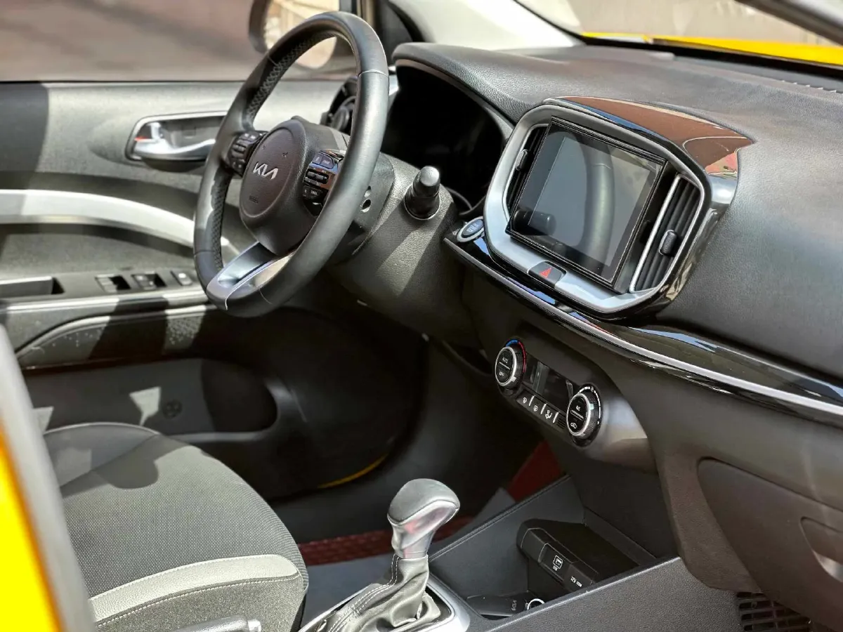 2021 Kia KX1 1.4L 100HP L4 CVT,autocango,china used car exporter,china ev exporter,chinese used car exporter,chinese used ev exporter