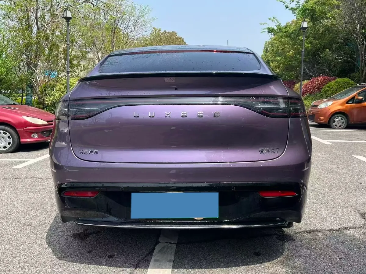 2025 Luxeed R7 REEV 156HP REEV,autocango,china used car exporter,china ev exporter,chinese used car exporter,chinese used ev exporter