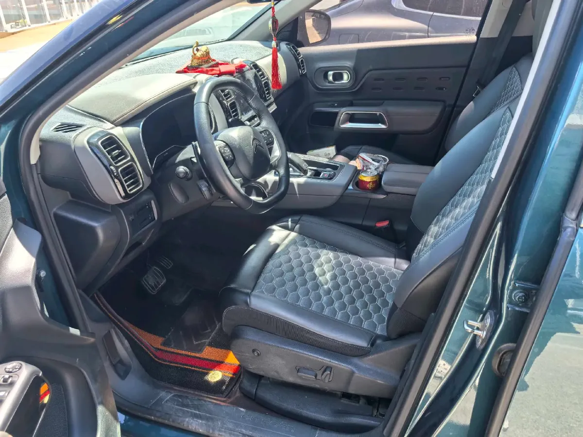 2019 Citroen C5 Aircross 1.6T 167HP L4 6AT,autocango,china used car exporter,china ev exporter,chinese used car exporter,chinese used ev exporter