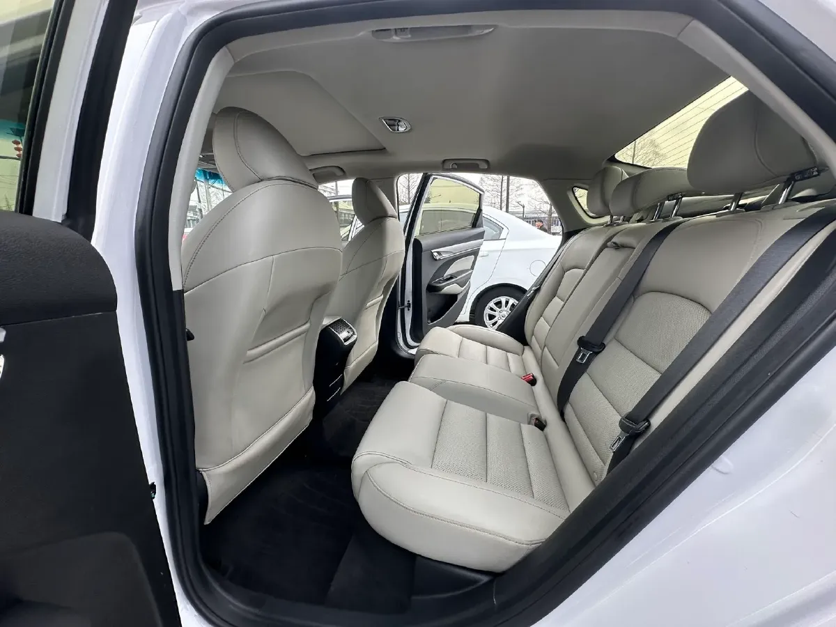 2018 Geely Binray 1.4T 133HP L4 CVT,autocango,china used car exporter,china ev exporter,chinese used car exporter,chinese used ev exporter