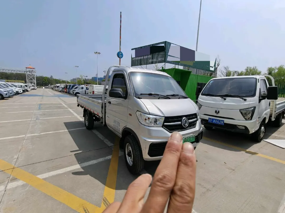 2024 ChangAn KuaYue KuaYueWangX3 EV BEV 56.67KWH,autocango,china used car exporter,china ev exporter,chinese used car exporter,chinese used ev exporter