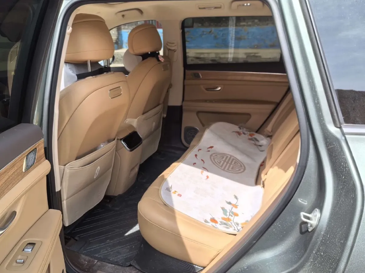 2024 AITO AITO M7 1.5T 152HP L4 REEV 40KWH,autocango,china used car exporter,china ev exporter,chinese used car exporter,chinese used ev exporter