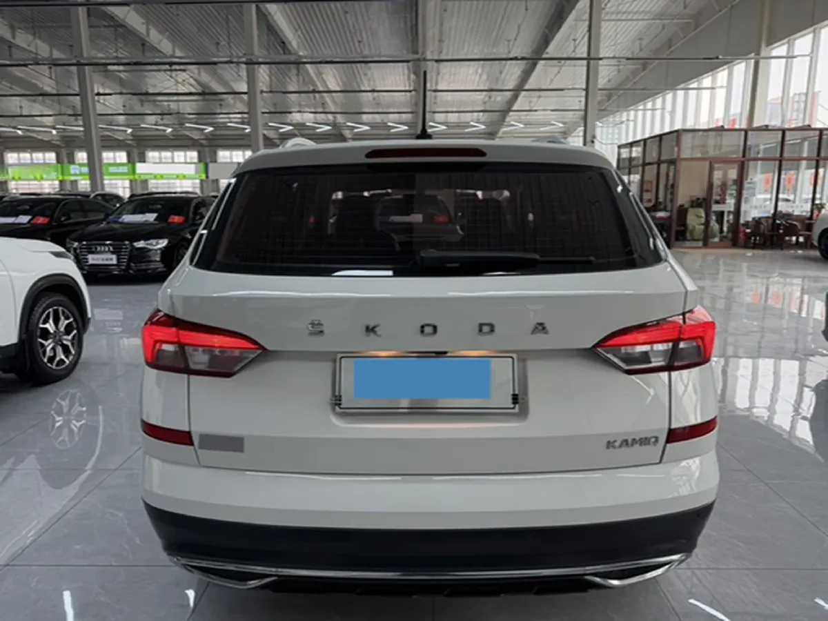 2022 Skoda Kamiq 1.5L 112HP L4 6AT,autocango,china used car exporter,china ev exporter,chinese used car exporter,chinese used ev exporter