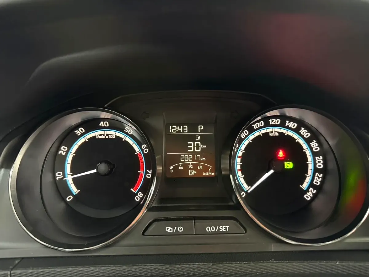 2022 Skoda Kamiq 1.5L 112HP L4 6AT,autocango,china used car exporter,china ev exporter,chinese used car exporter,chinese used ev exporter