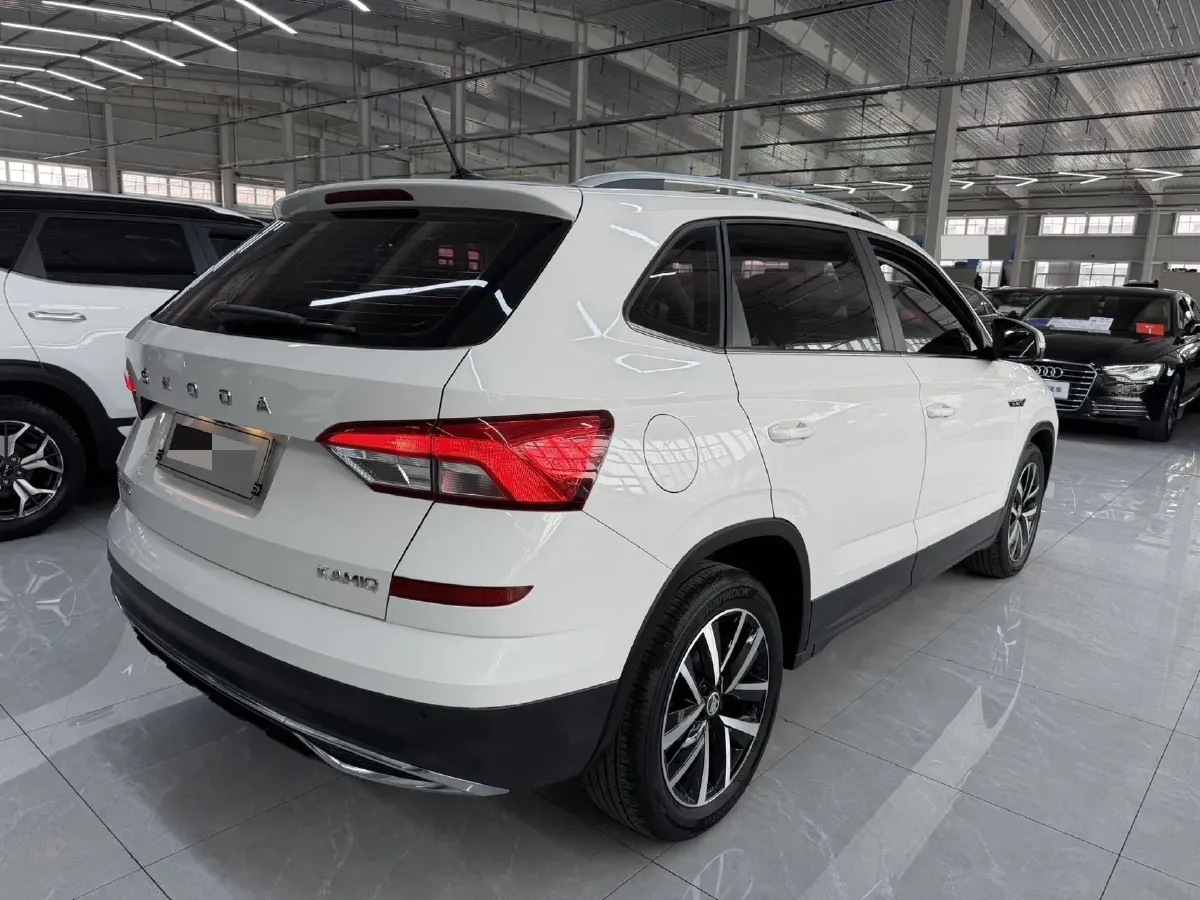 2022 Skoda Kamiq 1.5L 112HP L4 6AT,autocango,china used car exporter,china ev exporter,chinese used car exporter,chinese used ev exporter