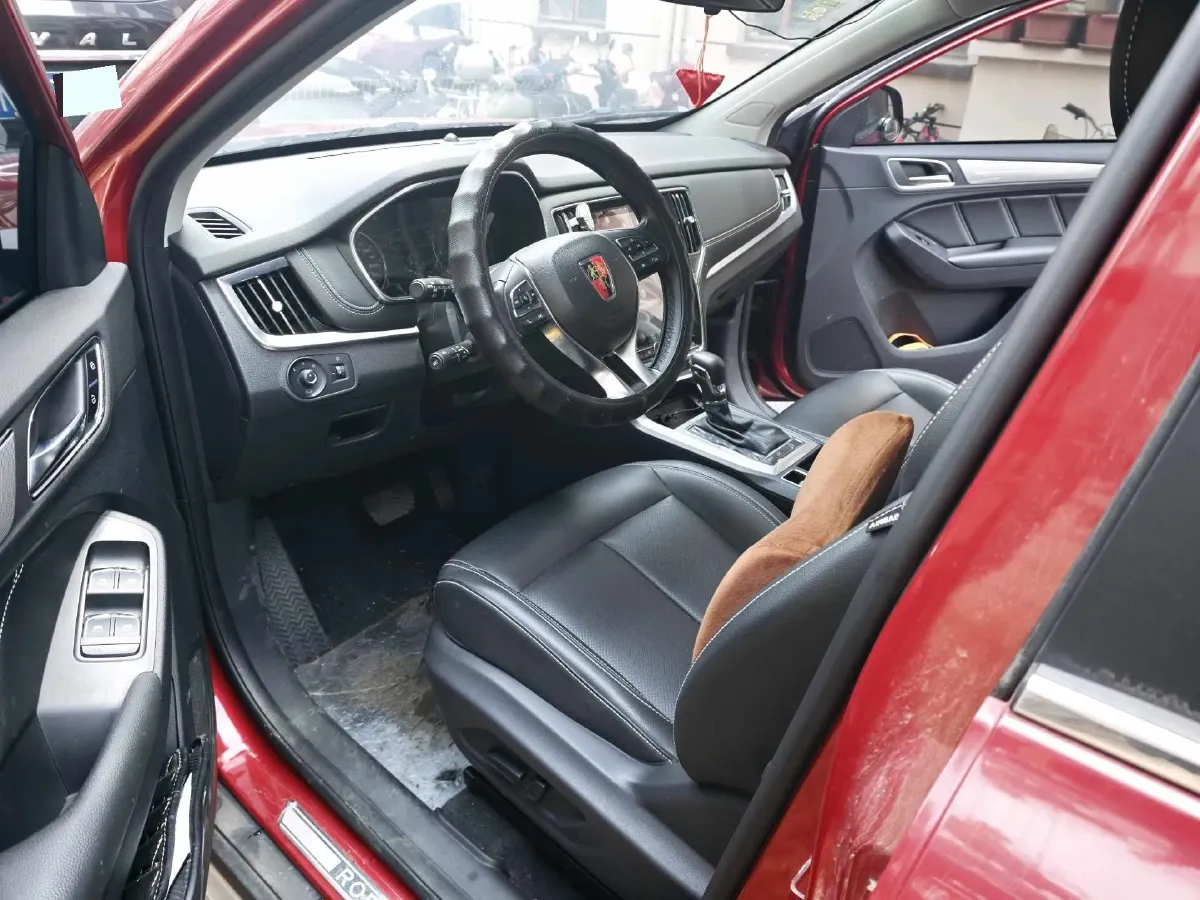 2019 Roewe i6 1.5T 169HP L4 7DCT,autocango,china used car exporter,china ev exporter,chinese used car exporter,chinese used ev exporter