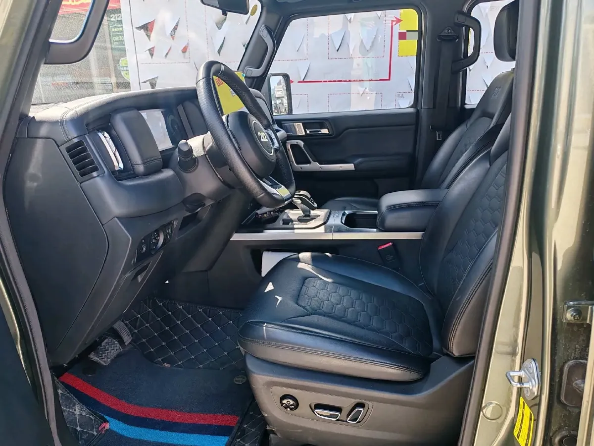 2024 212 212 T01 2.0T 252HP L4 8AT,autocango,china used car exporter,china ev exporter,chinese used car exporter,chinese used ev exporter