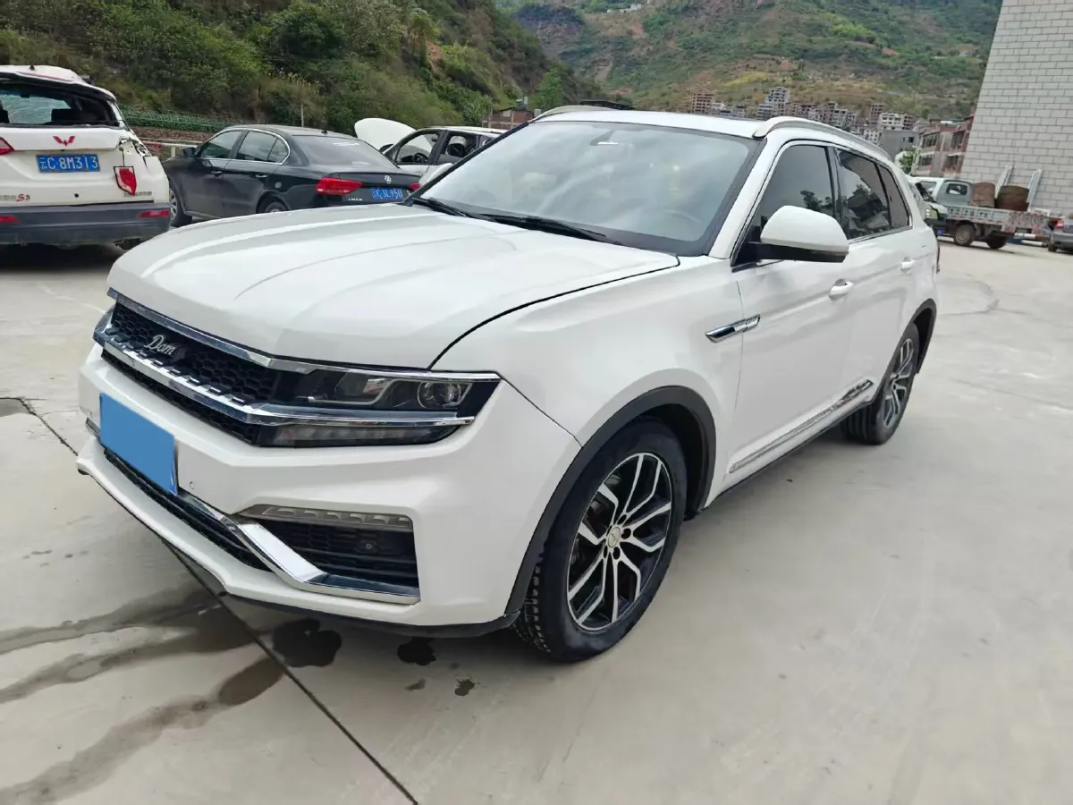 2017 Zotye T700 2.0T 190HP L4 8AT,autocango,china used car exporter,china ev exporter,chinese used car exporter,chinese used ev exporter