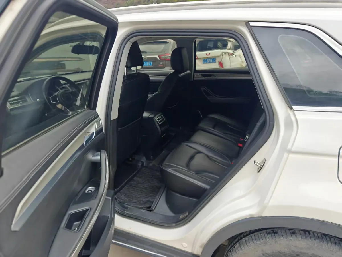 2017 Zotye T700 2.0T 190HP L4 8AT,autocango,china used car exporter,china ev exporter,chinese used car exporter,chinese used ev exporter