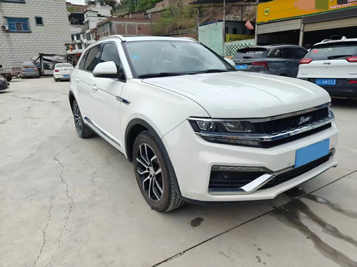 2017 Zotye T700 2.0T 190HP L4 8AT,autocango,china used car exporter,china ev exporter,chinese used car exporter,chinese used ev exporter