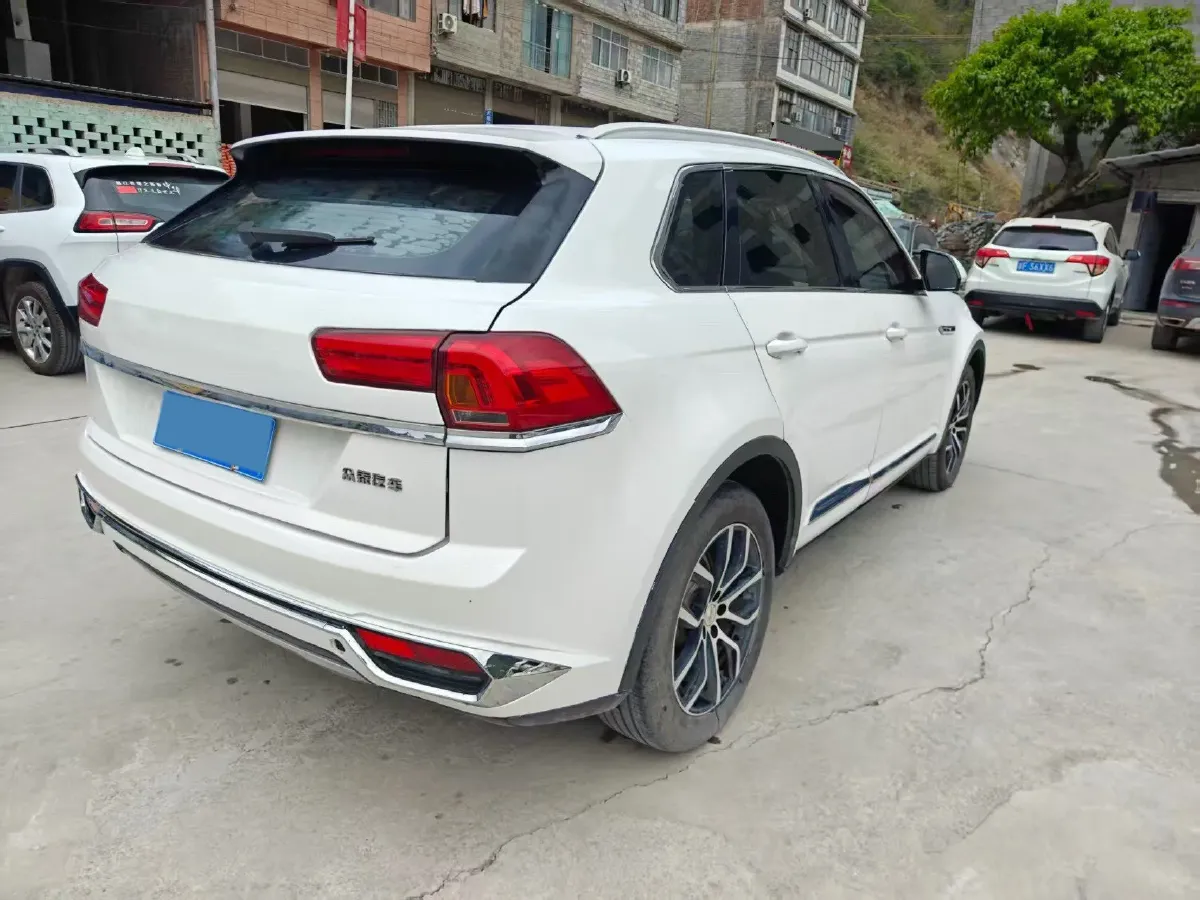 2017 Zotye T700 2.0T 190HP L4 8AT,autocango,china used car exporter,china ev exporter,chinese used car exporter,chinese used ev exporter