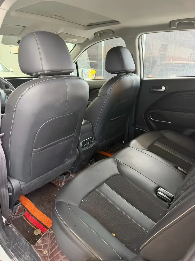 2022 GAC Trumpchi GS3 1.5T 169HP L4 6AT,autocango,china used car exporter,china ev exporter,chinese used car exporter,chinese used ev exporter