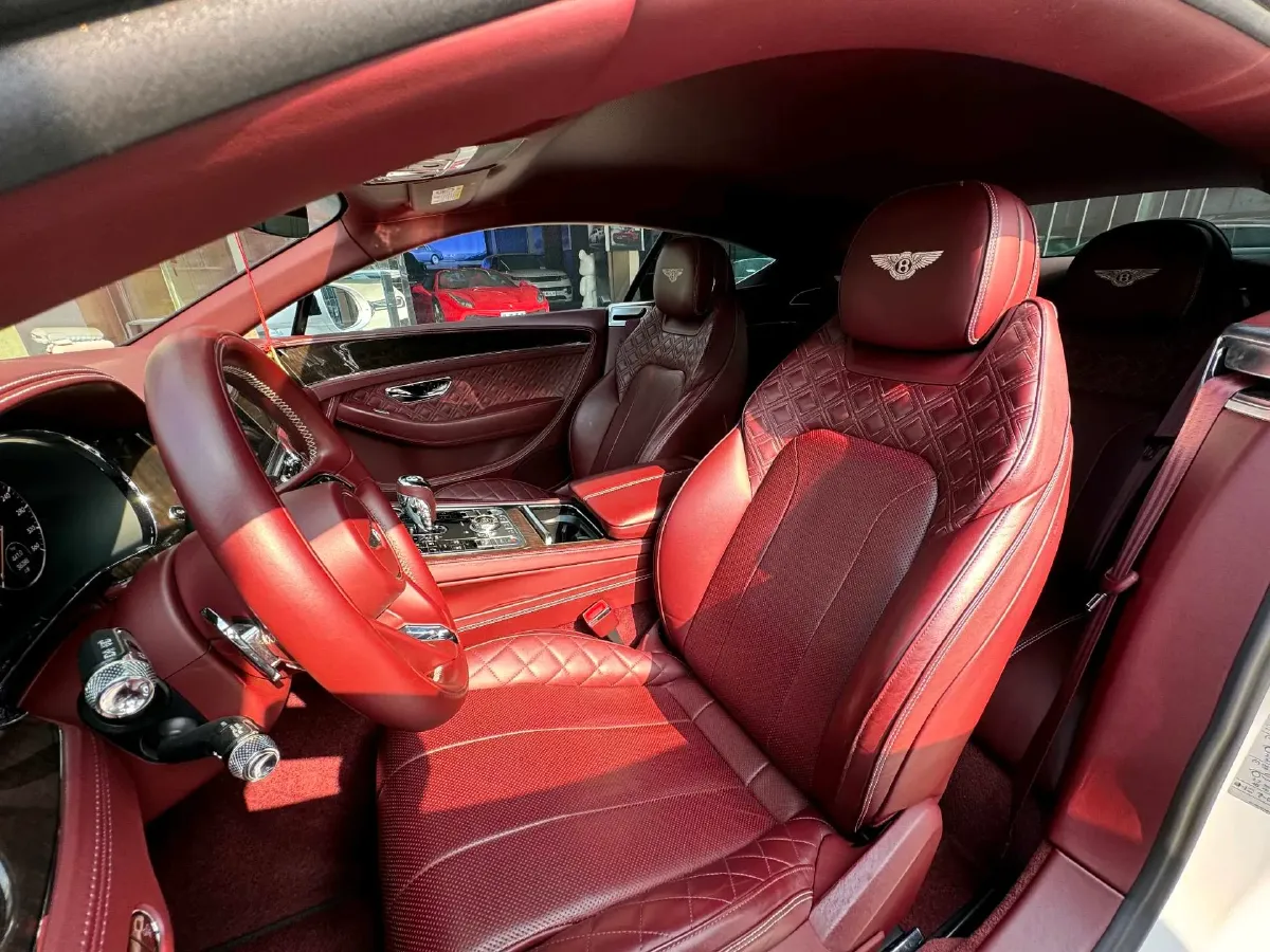 2020 Bentley Continental 4.0T 549HP V8 8DCT,autocango,china used car exporter,china ev exporter,chinese used car exporter,chinese used ev exporter