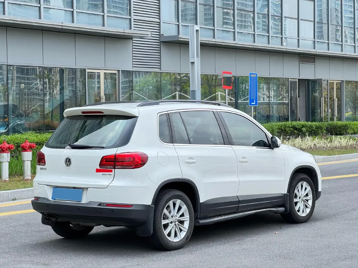 2017 MAXUS T60 2.0T 224HP L4 6AT,autocango,china used car exporter,china ev exporter,chinese used car exporter,chinese used ev exporter