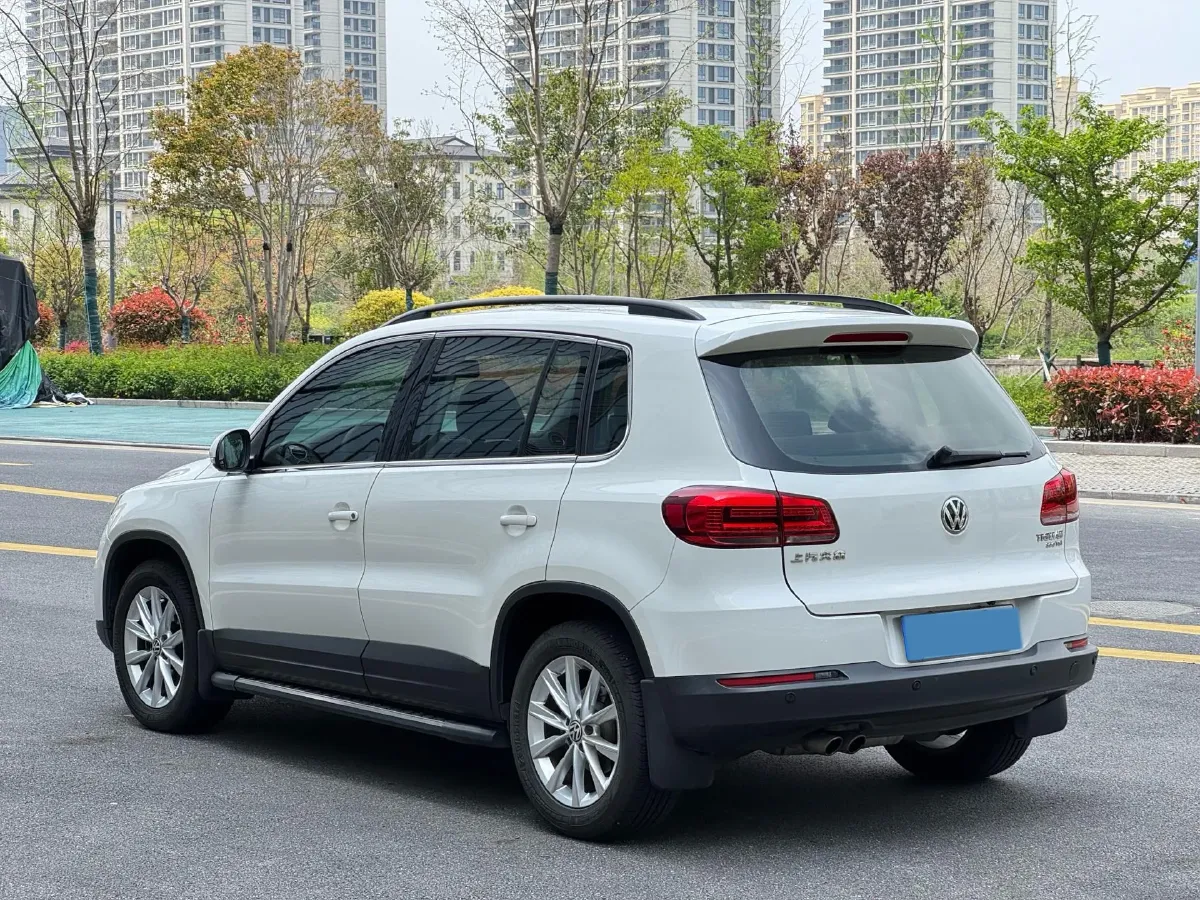 2017 MAXUS T60 2.0T 224HP L4 6AT,autocango,china used car exporter,china ev exporter,chinese used car exporter,chinese used ev exporter